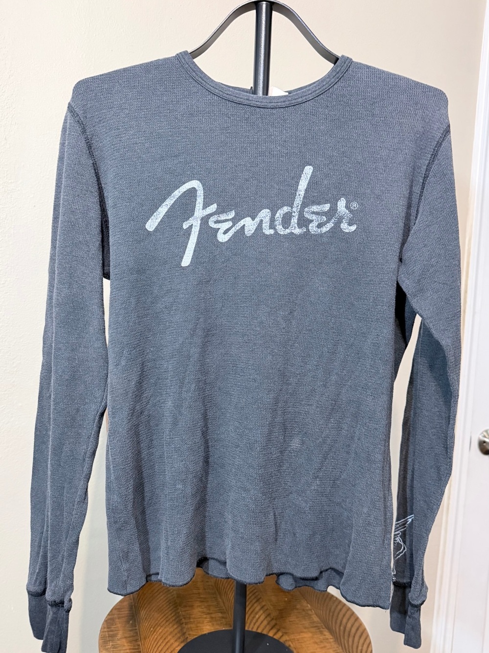 Rare Fender The Collection by DaVinci Size L Gray Crew Neck Vintage Logo Tee